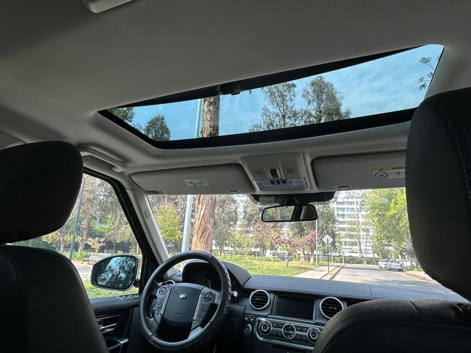 Land Rover Discovery — foto 3 de 14