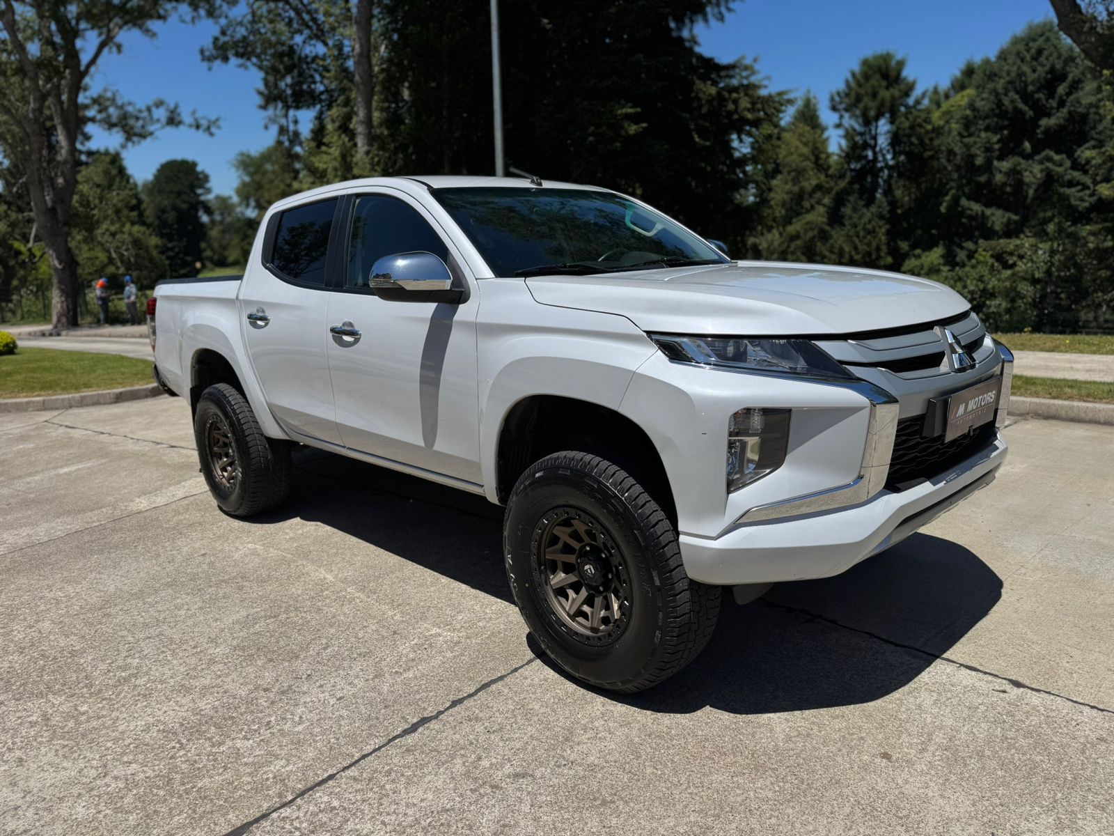 Mitsubishi L200 — foto 5 de 10