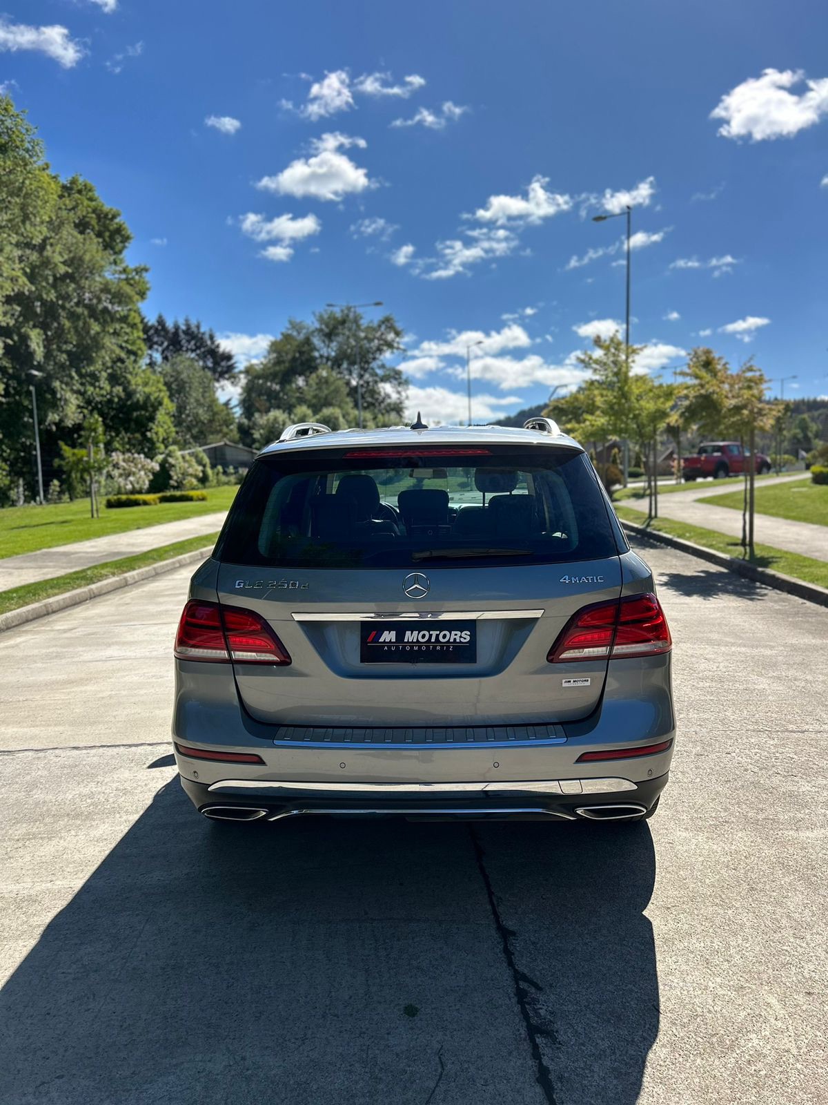Mercedes-Benz Gle250 — foto 7 de 10