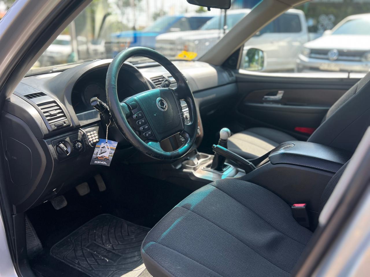 SsangYong Rexton — foto 13 de 18