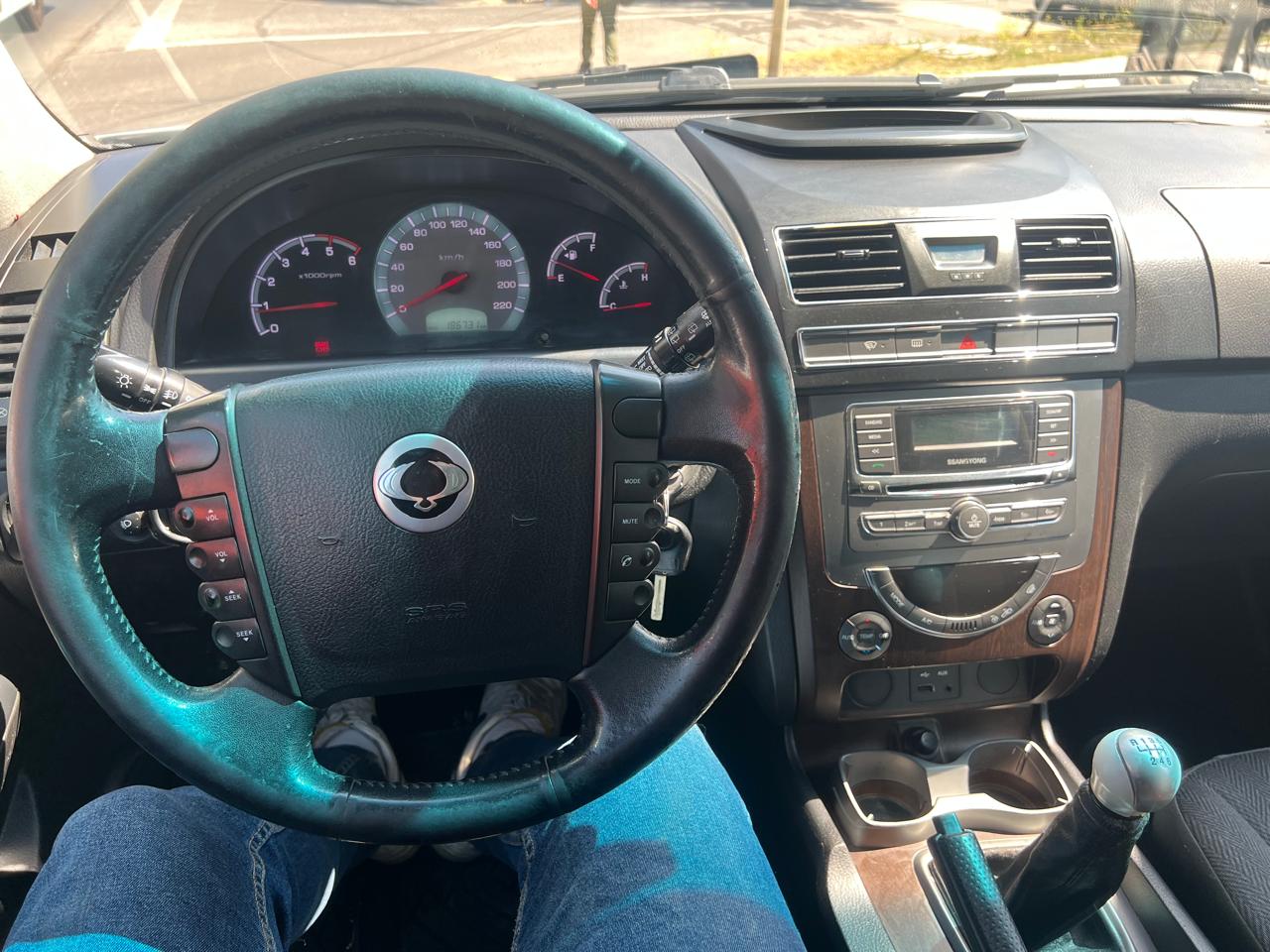 SsangYong Rexton — foto 4 de 18