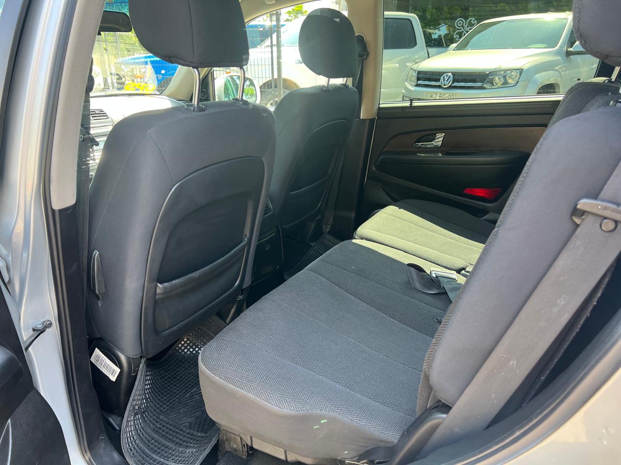 SsangYong Rexton — foto 12 de 18