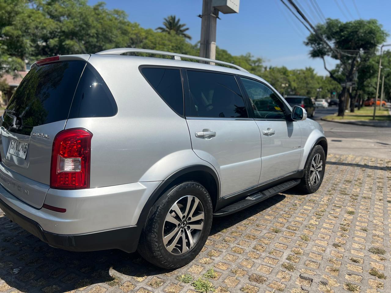 SsangYong Rexton — foto 17 de 18