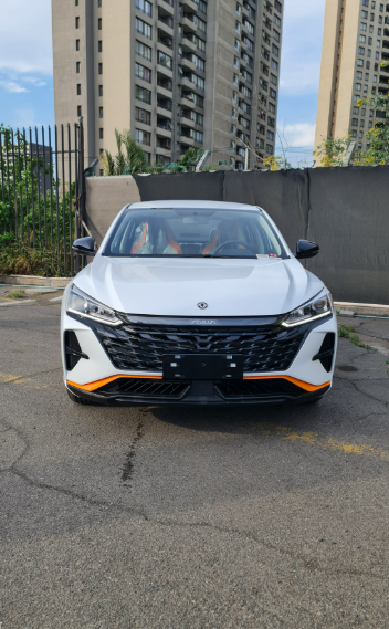 Dfm Aeolus Y3 — foto 2 de 5