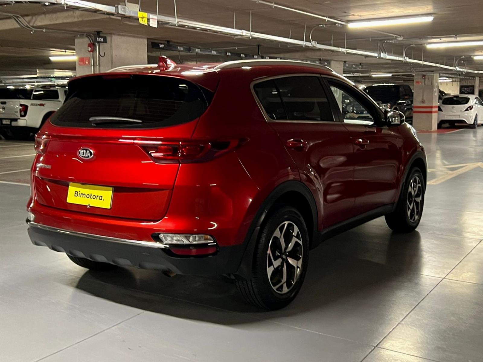 KIA Sportage — foto 15 de 17
