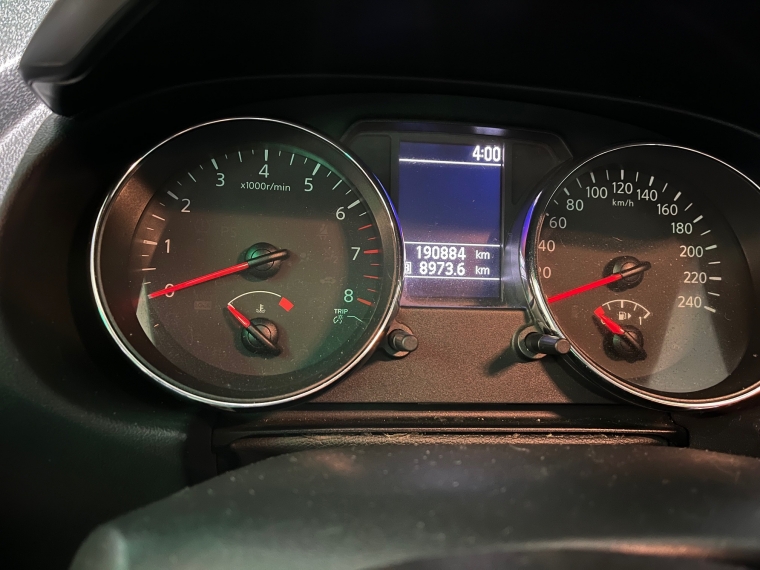 Nissan Qashqai — foto 5 de 12