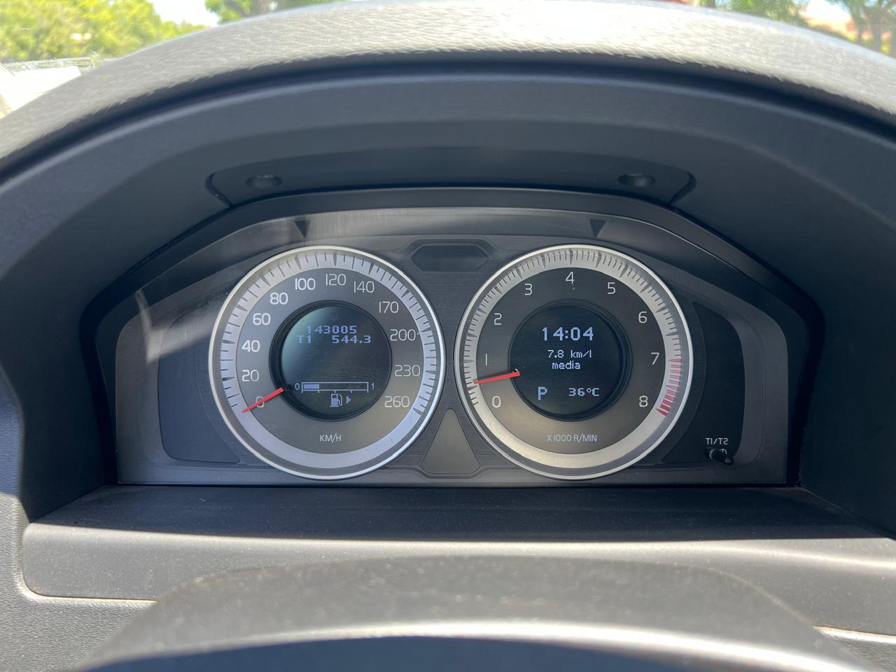 Volvo Xc70 — foto 16 de 20