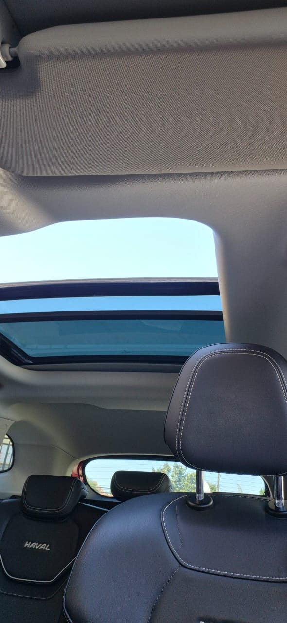 Haval Jolion — foto 15 de 19