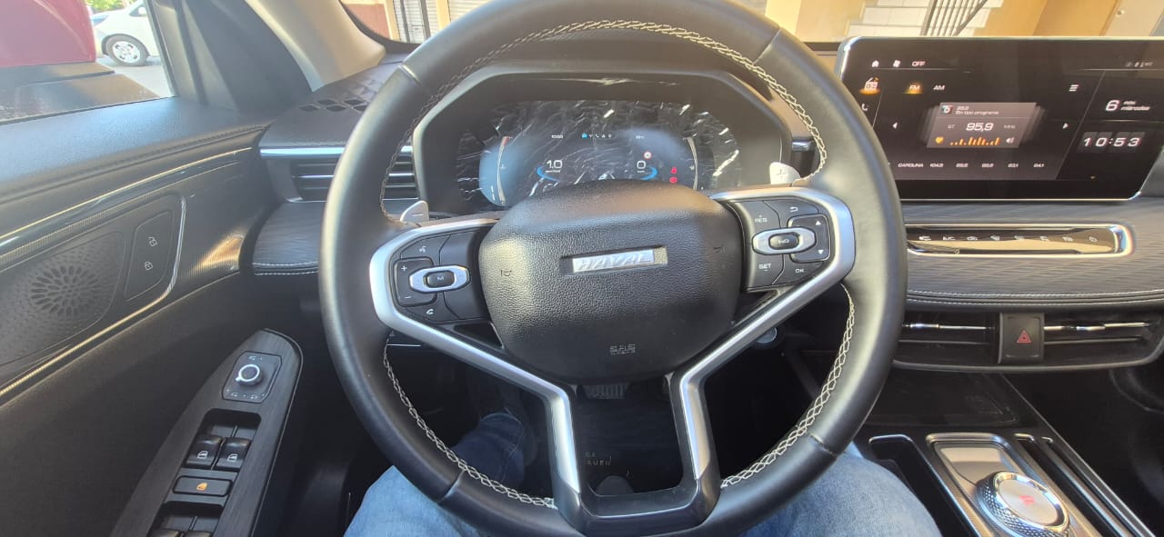 Haval Jolion — foto 10 de 19