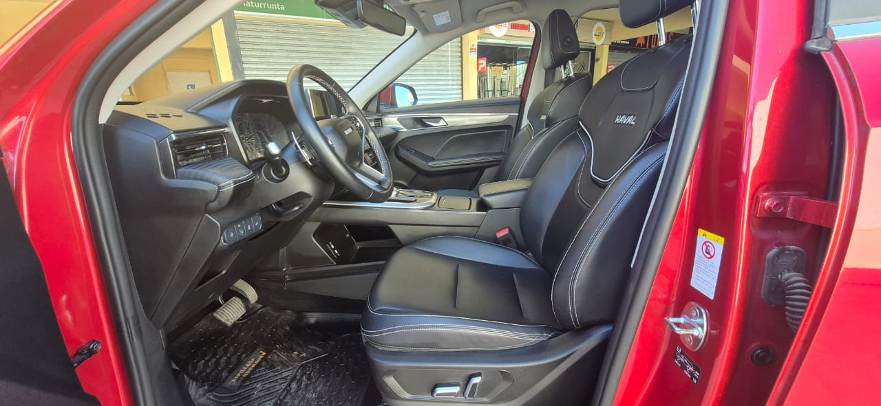 Haval Jolion — foto 8 de 19