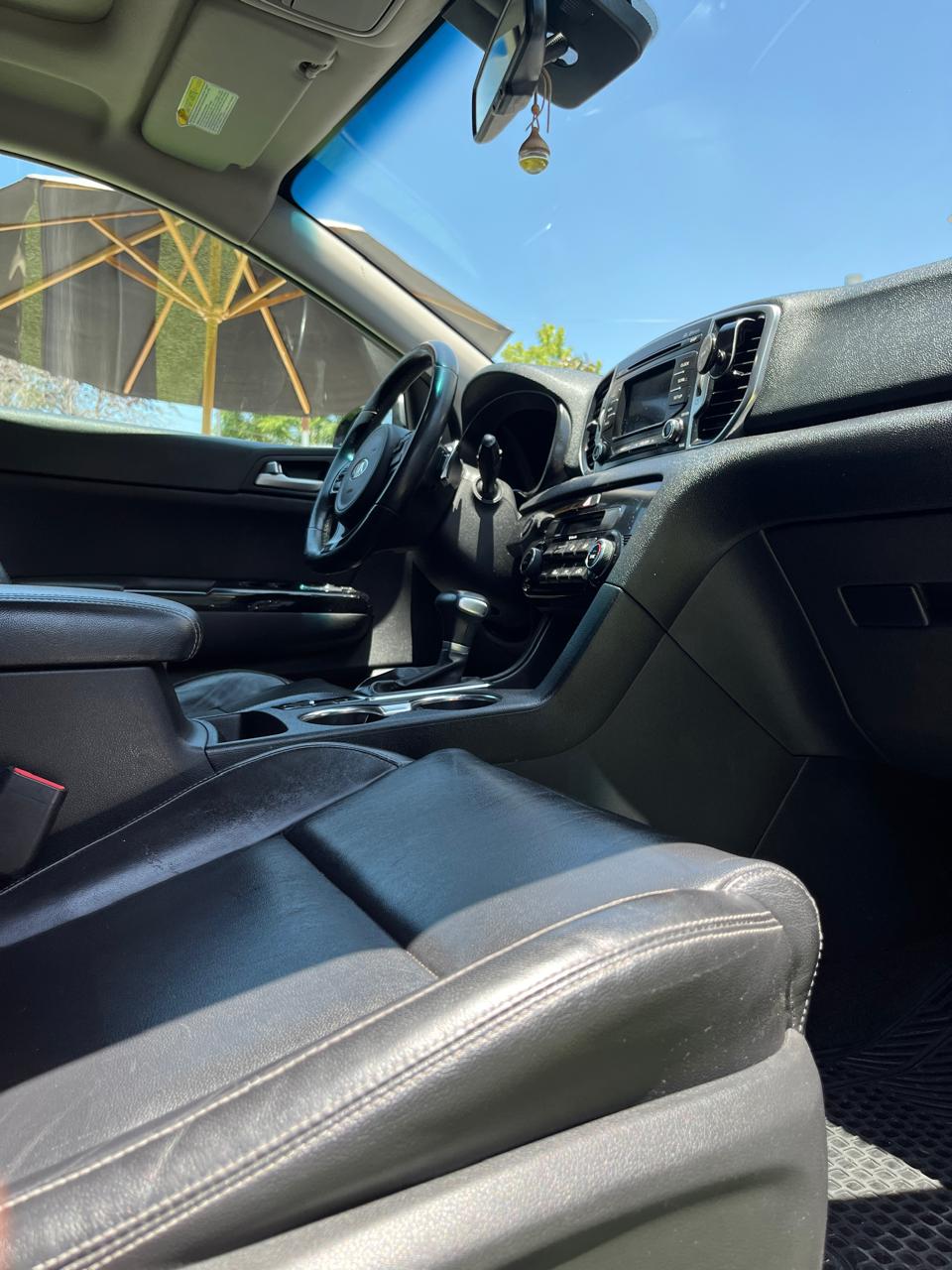 KIA Sportage — foto 11 de 20