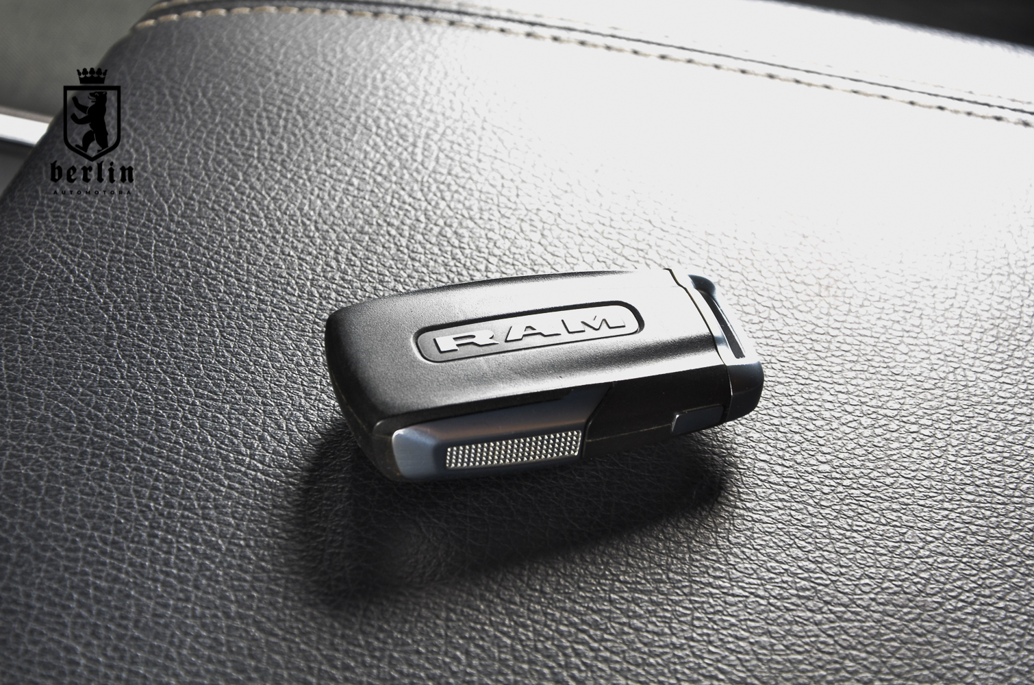 RAM 1500 — foto 5 de 20