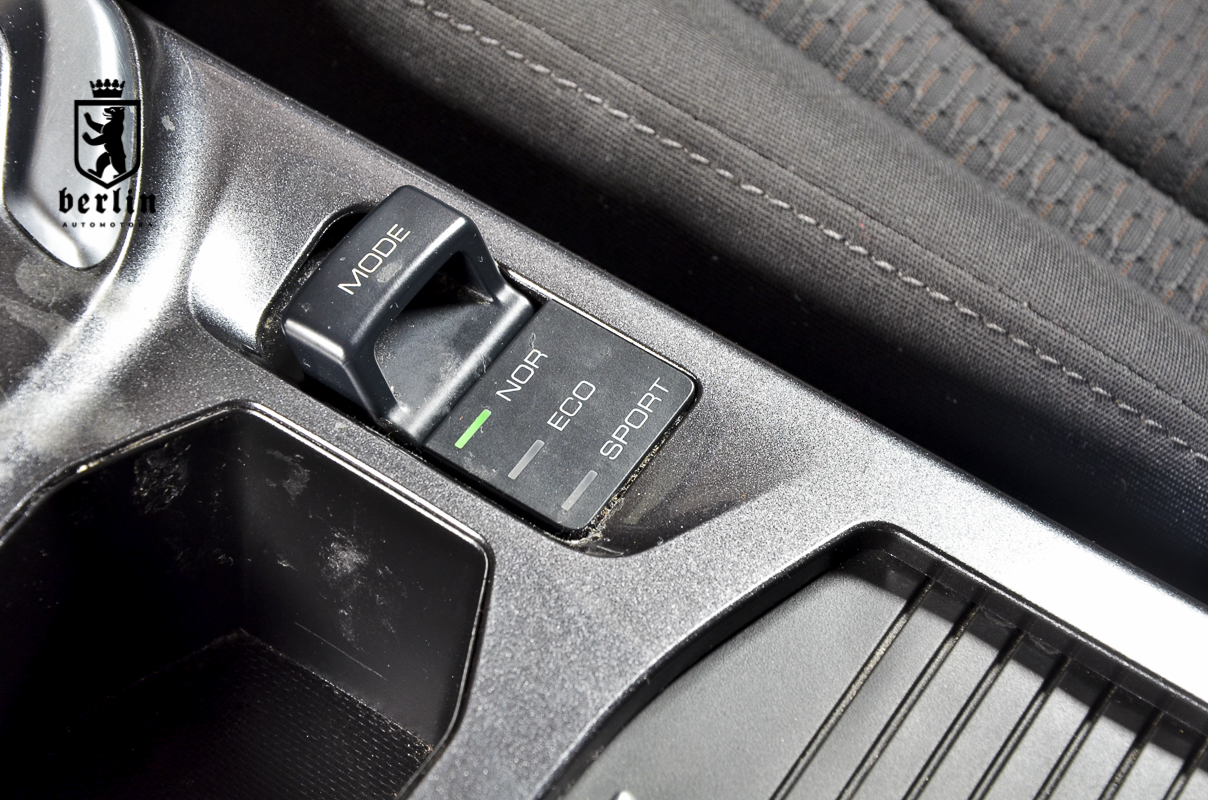 Haval H6 — foto 8 de 19