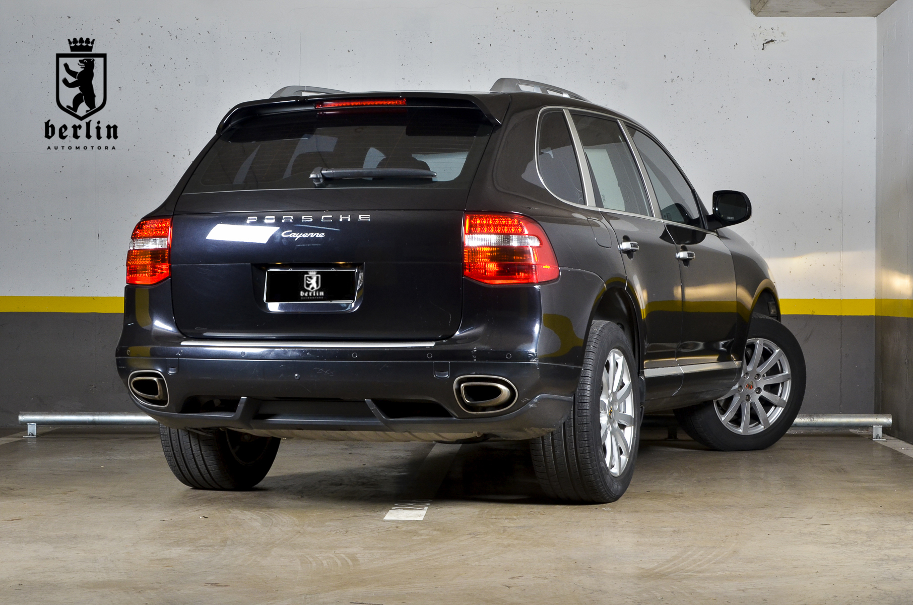 Porsche Cayenne — foto 17 de 19