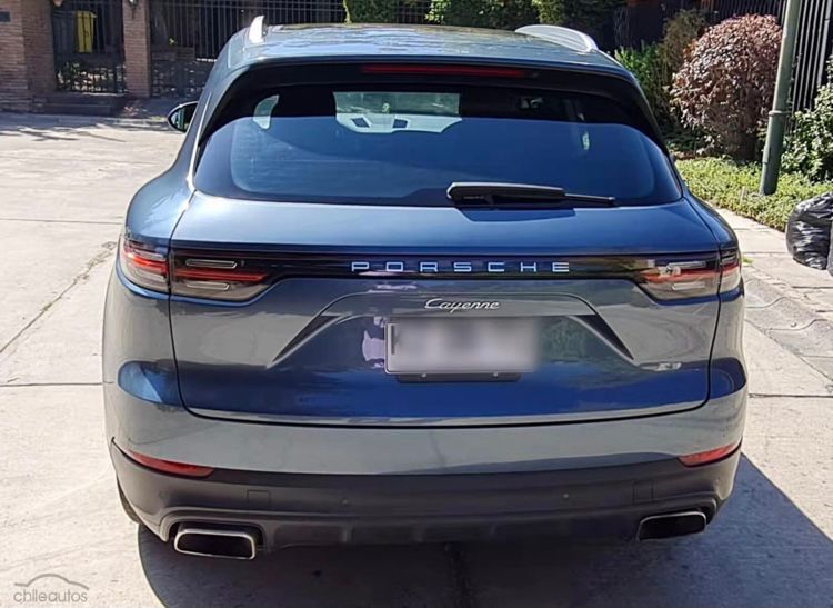 Porsche Cayenne — foto 8 de 12