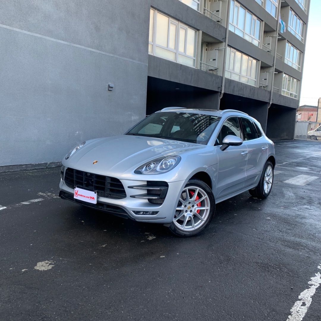 Porsche Macan — foto 2 de 10