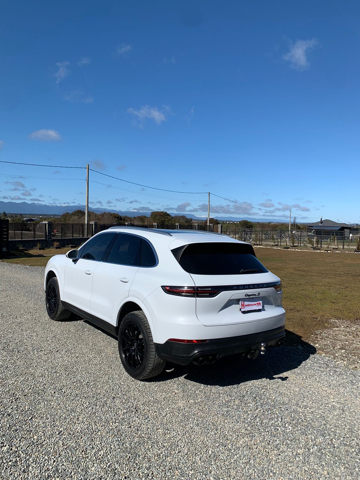 Porsche Cayenne — foto 3 de 16