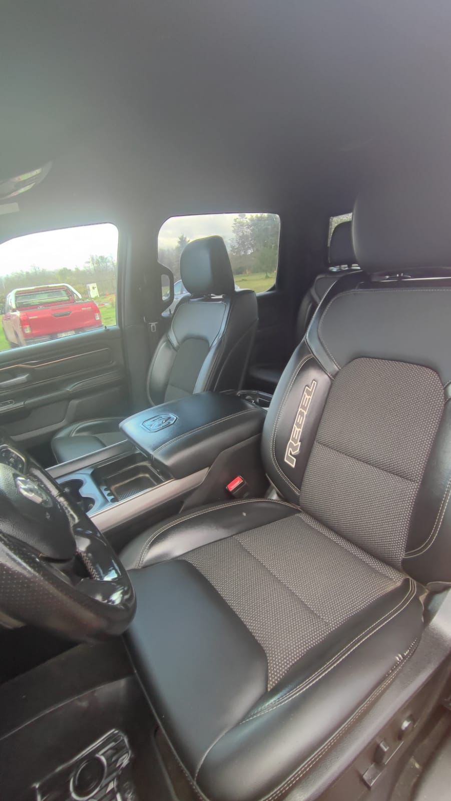 RAM 1500 — foto 4 de 10