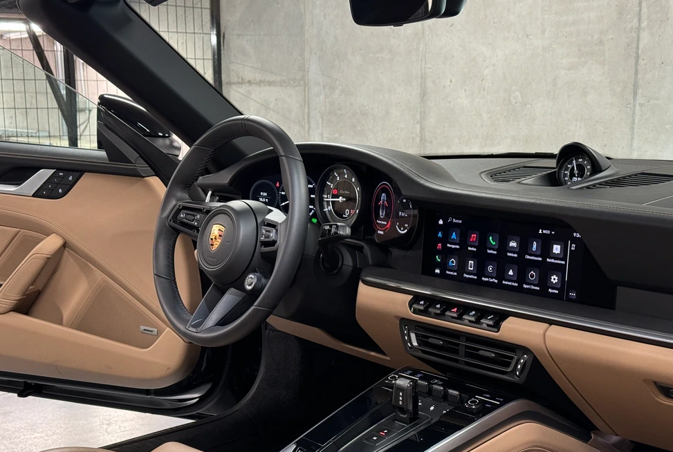 Porsche 911 — foto 16 de 20