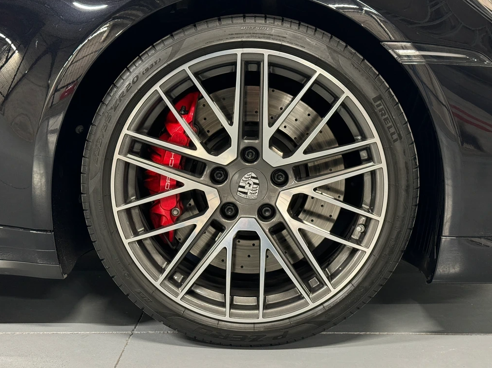 Porsche 911 — foto 12 de 20
