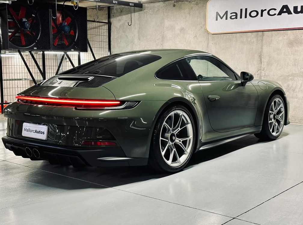 Porsche 911 — foto 7 de 18