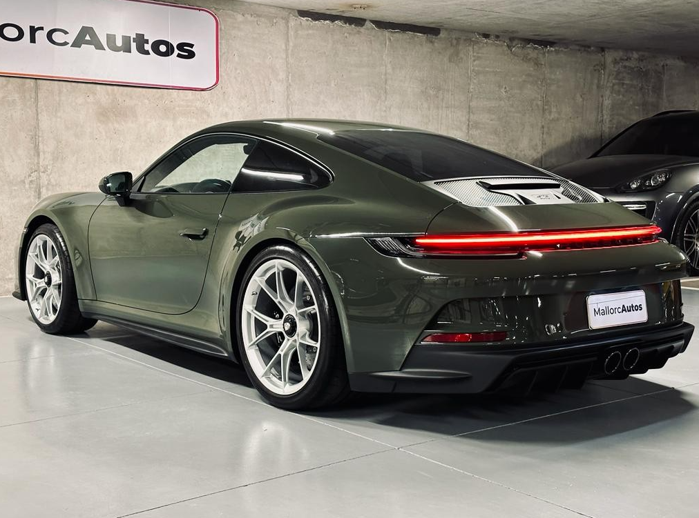 Porsche 911 — foto 5 de 18