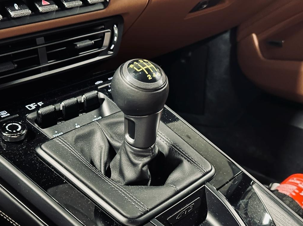 Porsche 911 — foto 18 de 18