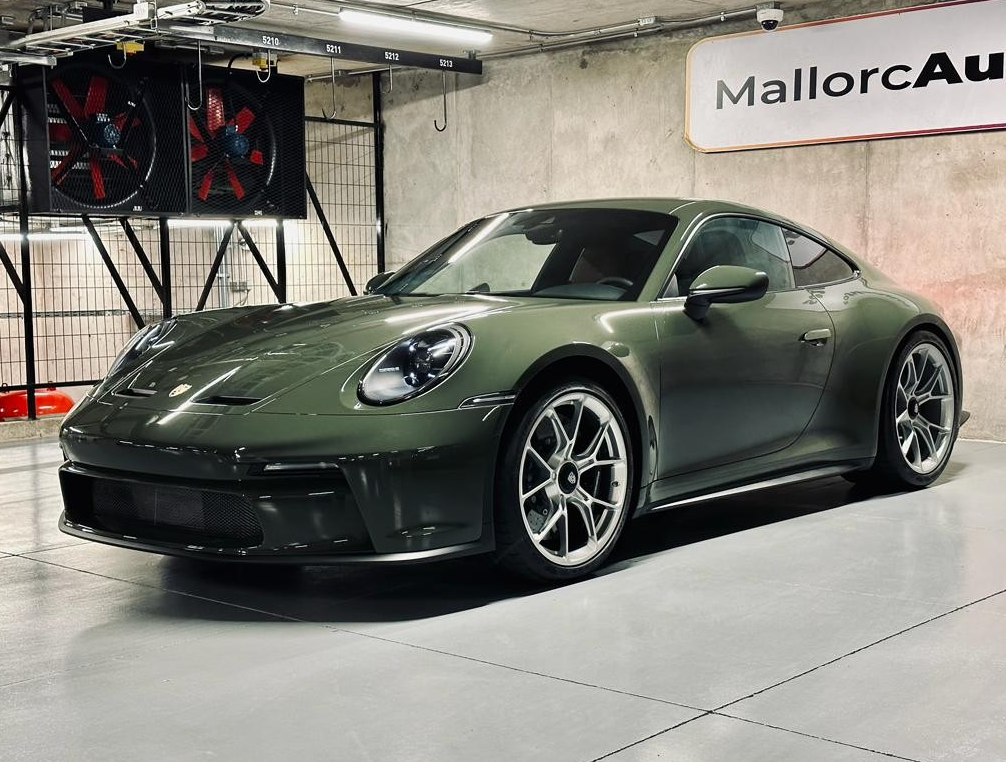 Porsche 911 — foto 3 de 18