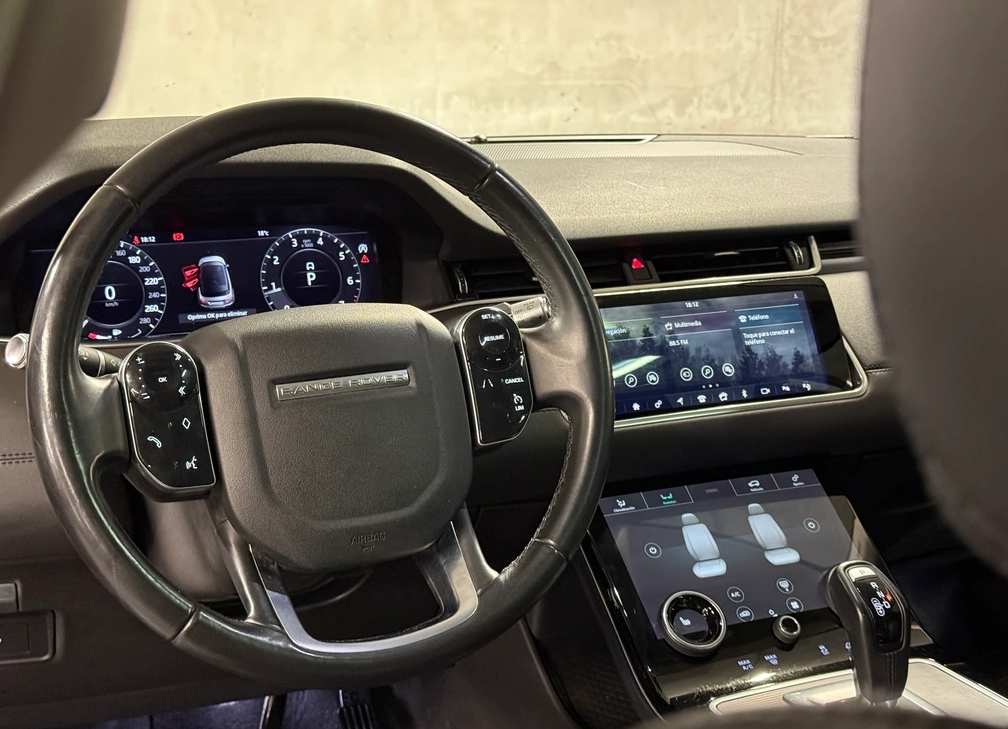Land Rover Range Rover — foto 15 de 20