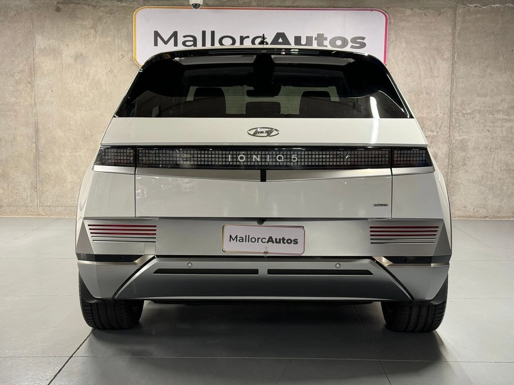 Hyundai Ioniq — foto 5 de 20