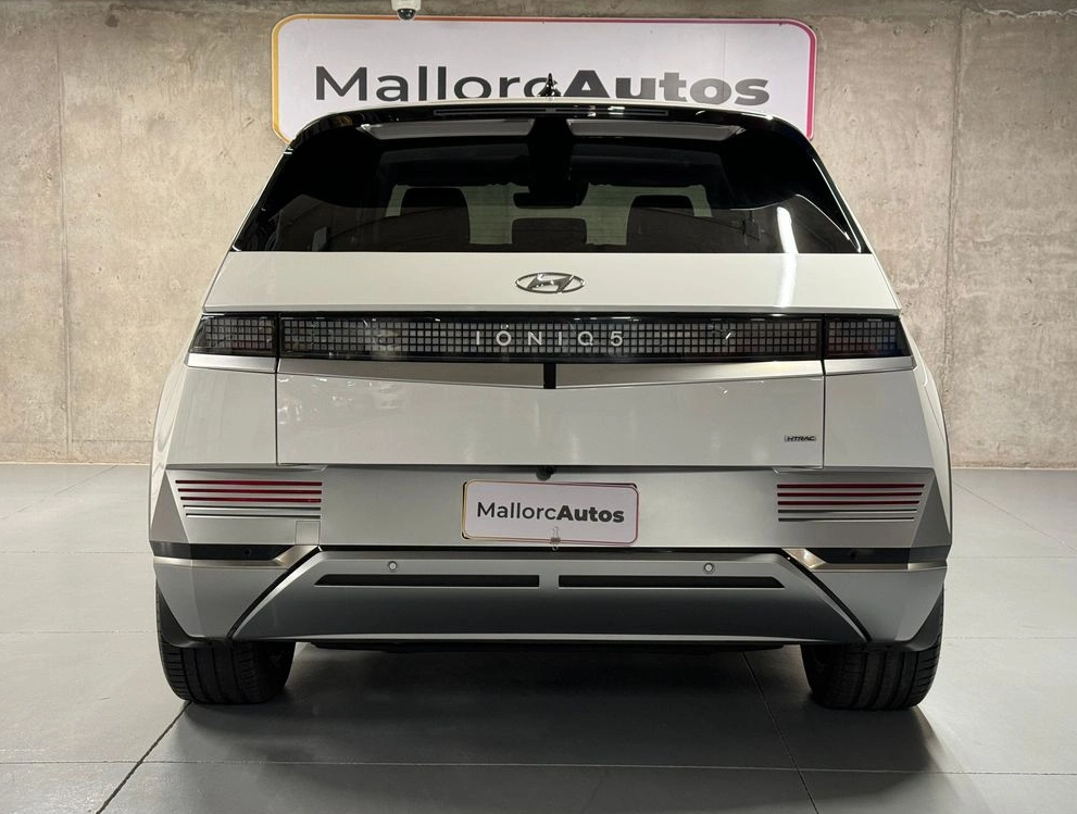 Hyundai Ioniq — foto 6 de 20
