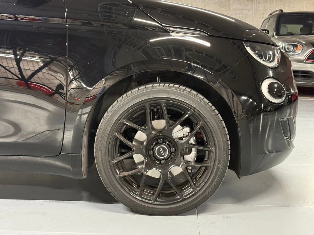 Fiat 500 — foto 7 de 20