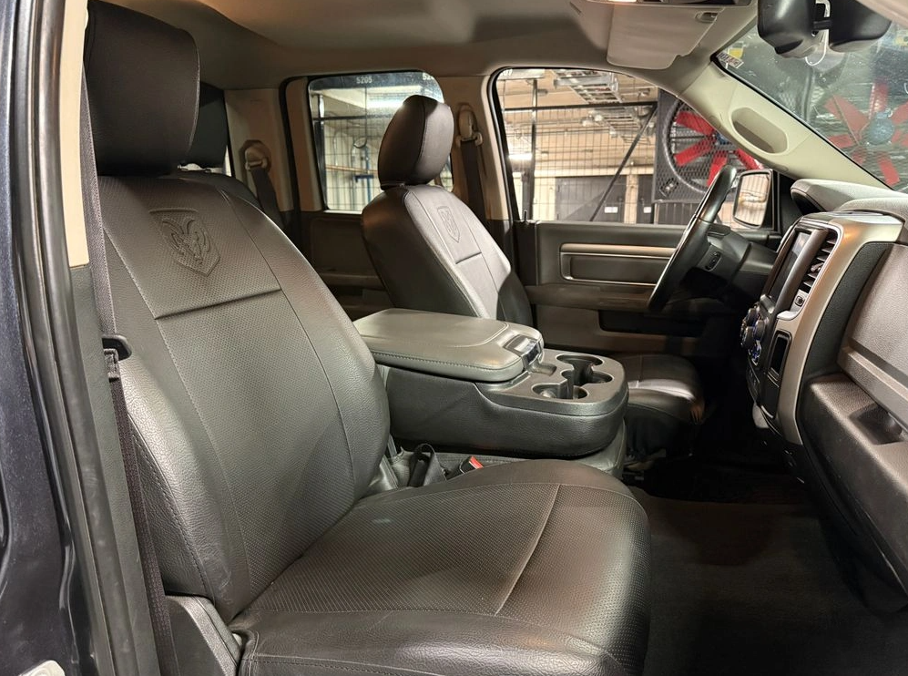 Dodge Ram 1500 — foto 10 de 20