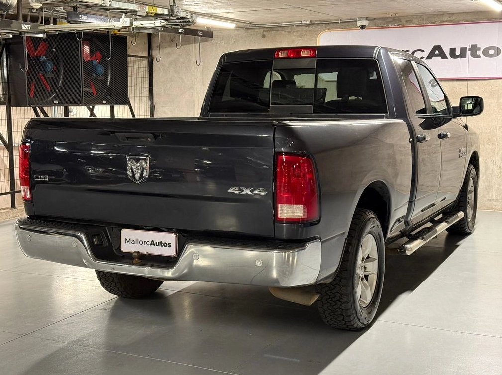 Dodge Ram 1500 — foto 6 de 20