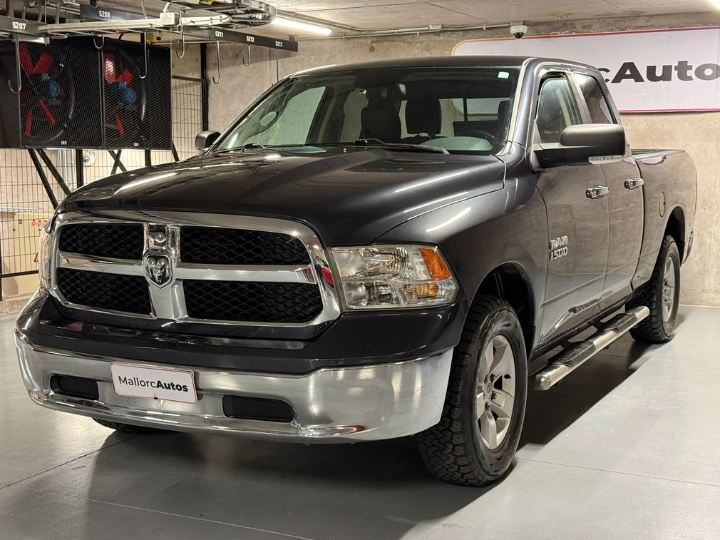 Dodge Ram 1500 — foto 3 de 20