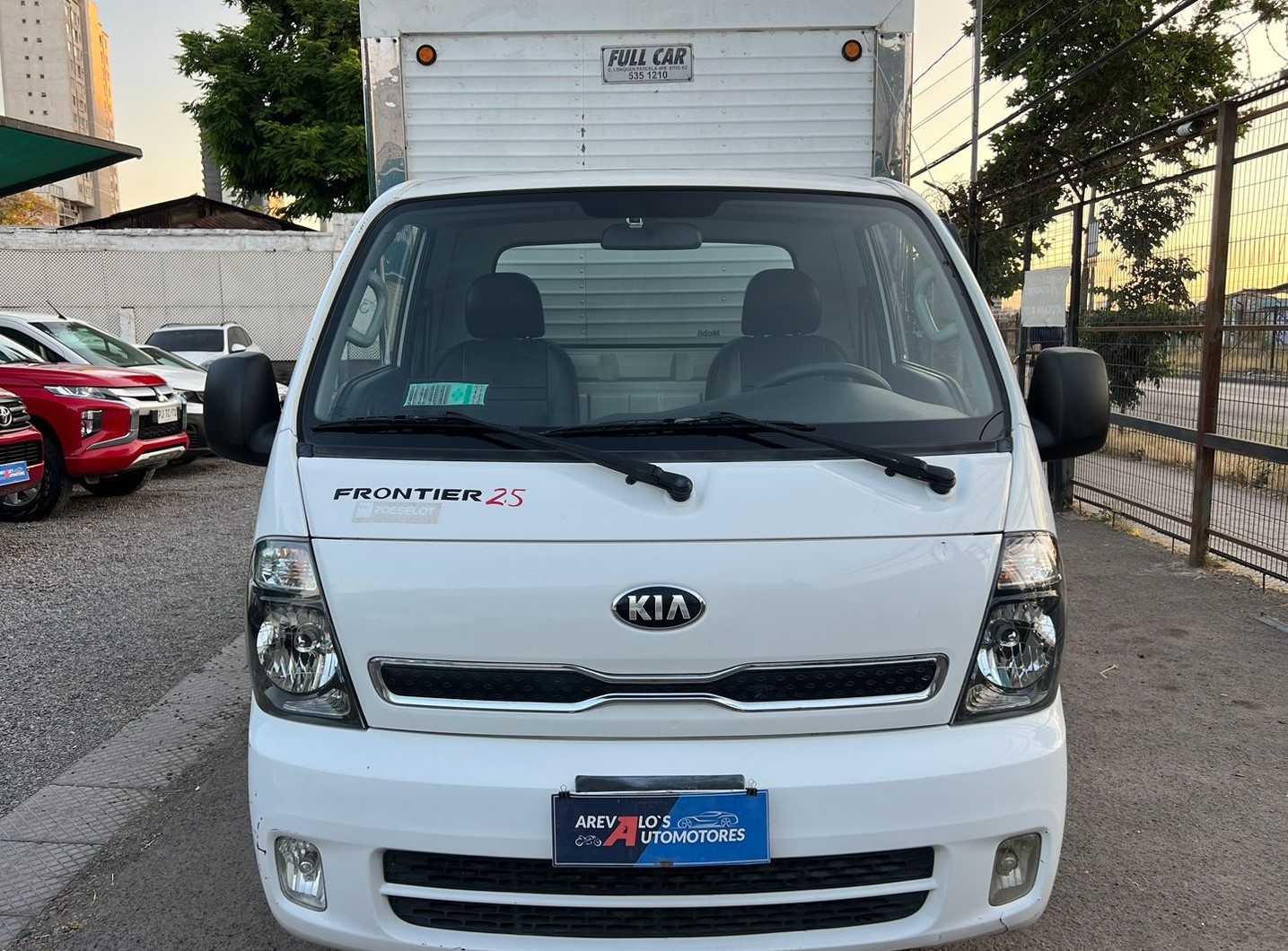 KIA Frontier — foto 2 de 14