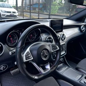 Mercedes-Benz Cla220 — foto 14 de 18