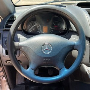 Mercedes-Benz Vito — foto 9 de 15