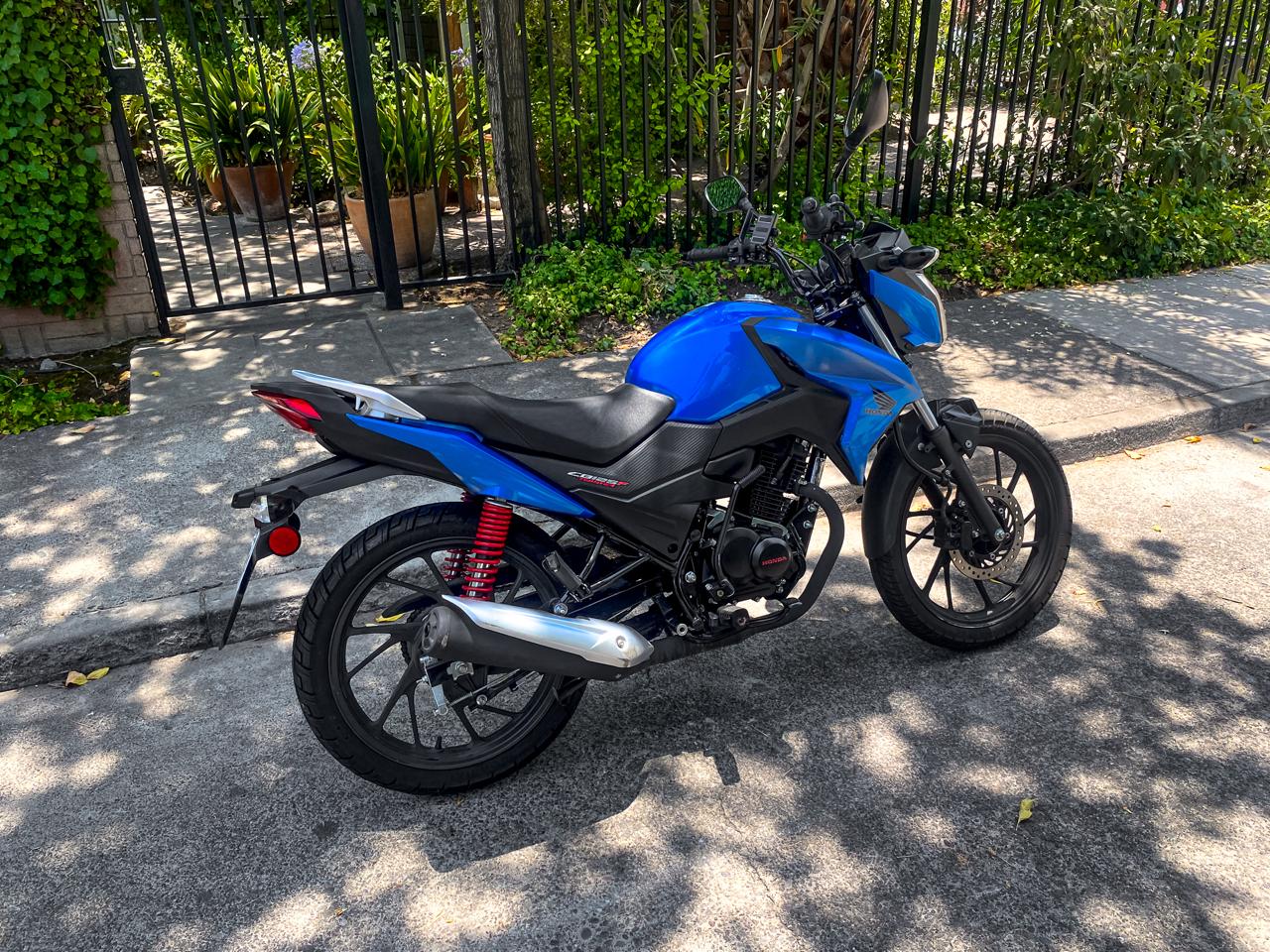 Honda Cb125F Twister — foto 3 de 11