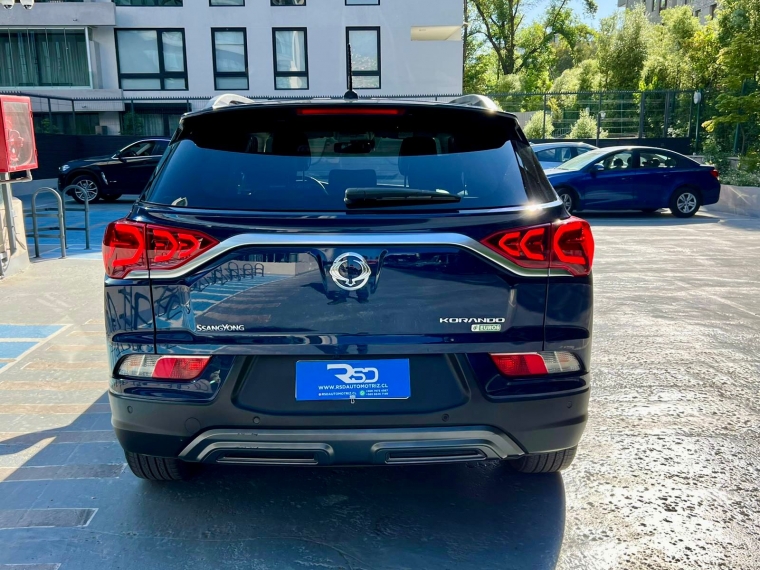 SsangYong Korando — foto 15 de 16