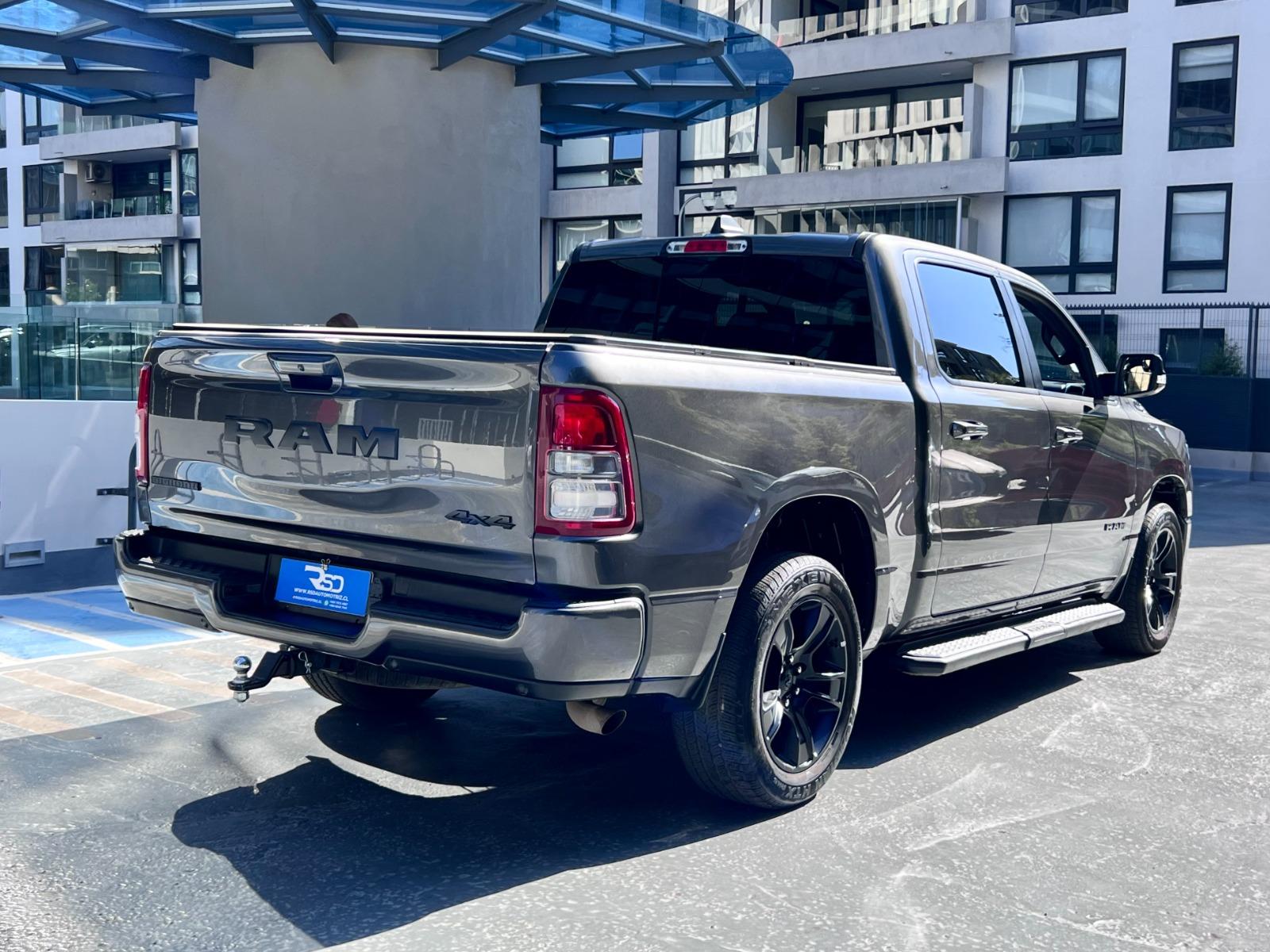 RAM 1500 — foto 17 de 19