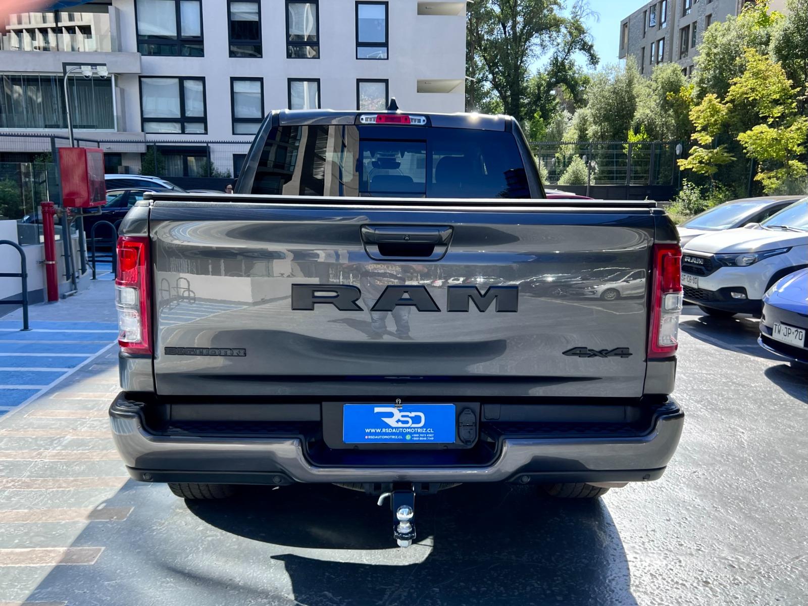 RAM 1500 — foto 18 de 19