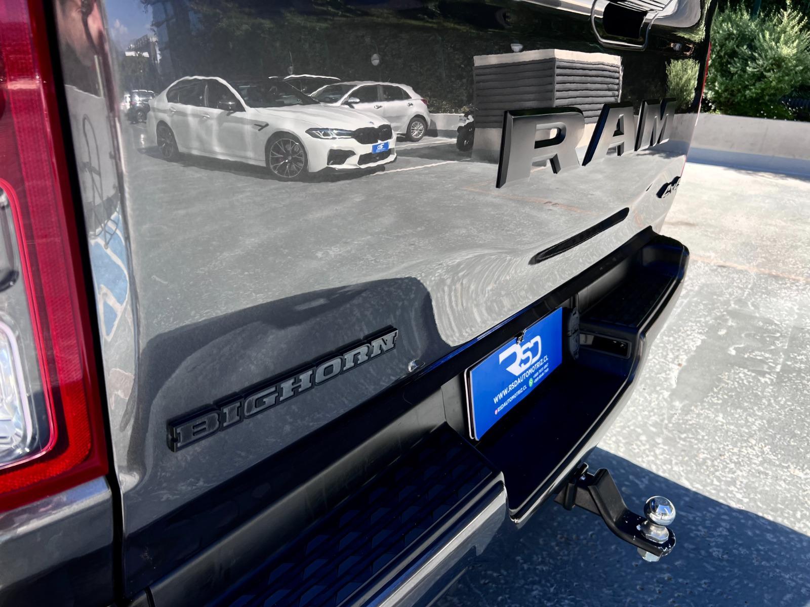 RAM 1500 — foto 16 de 19