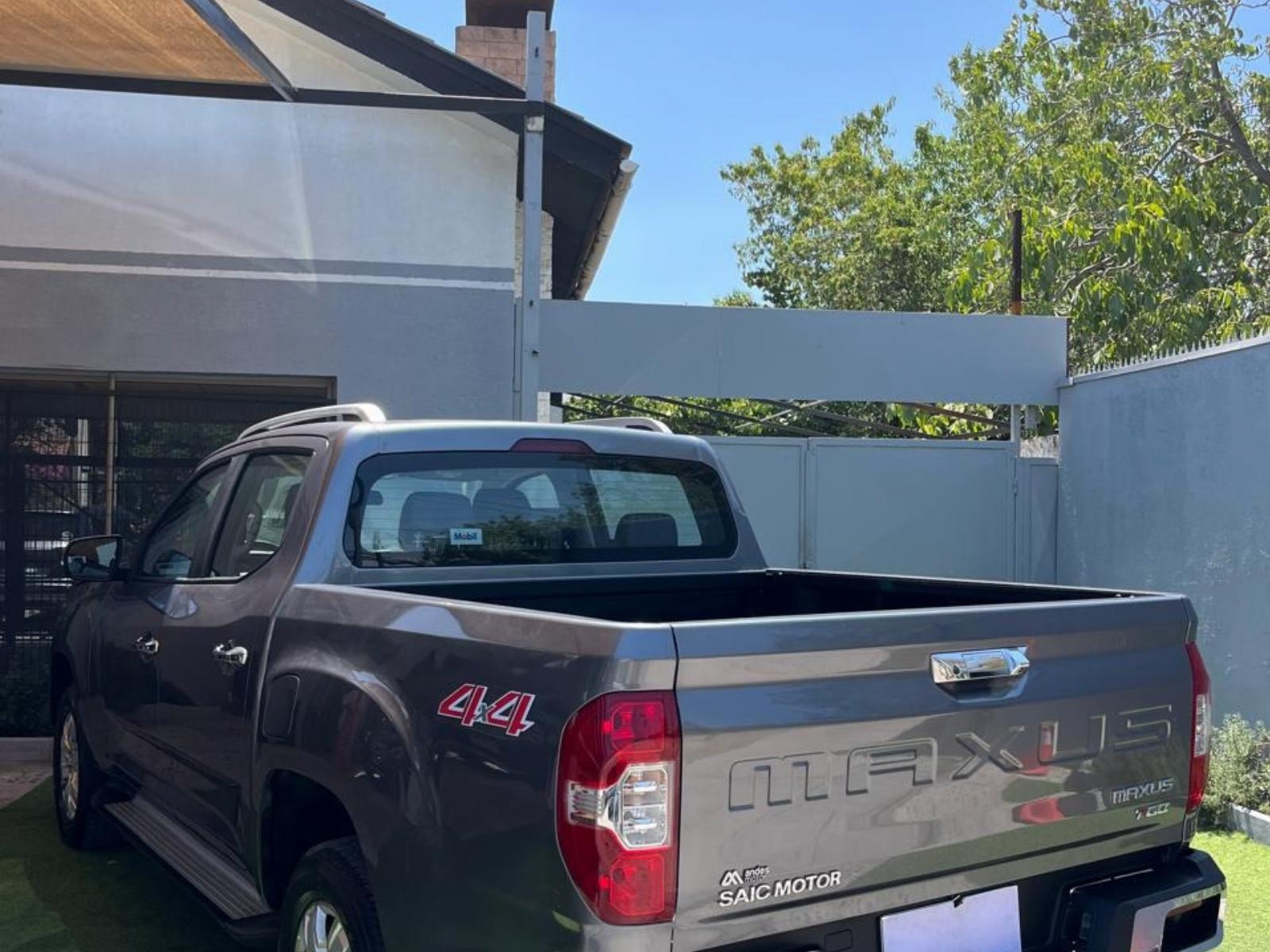 Maxus T60 — foto 17 de 19