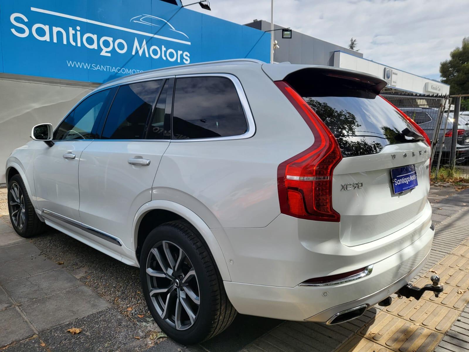 Volvo Xc90 — foto 20 de 20