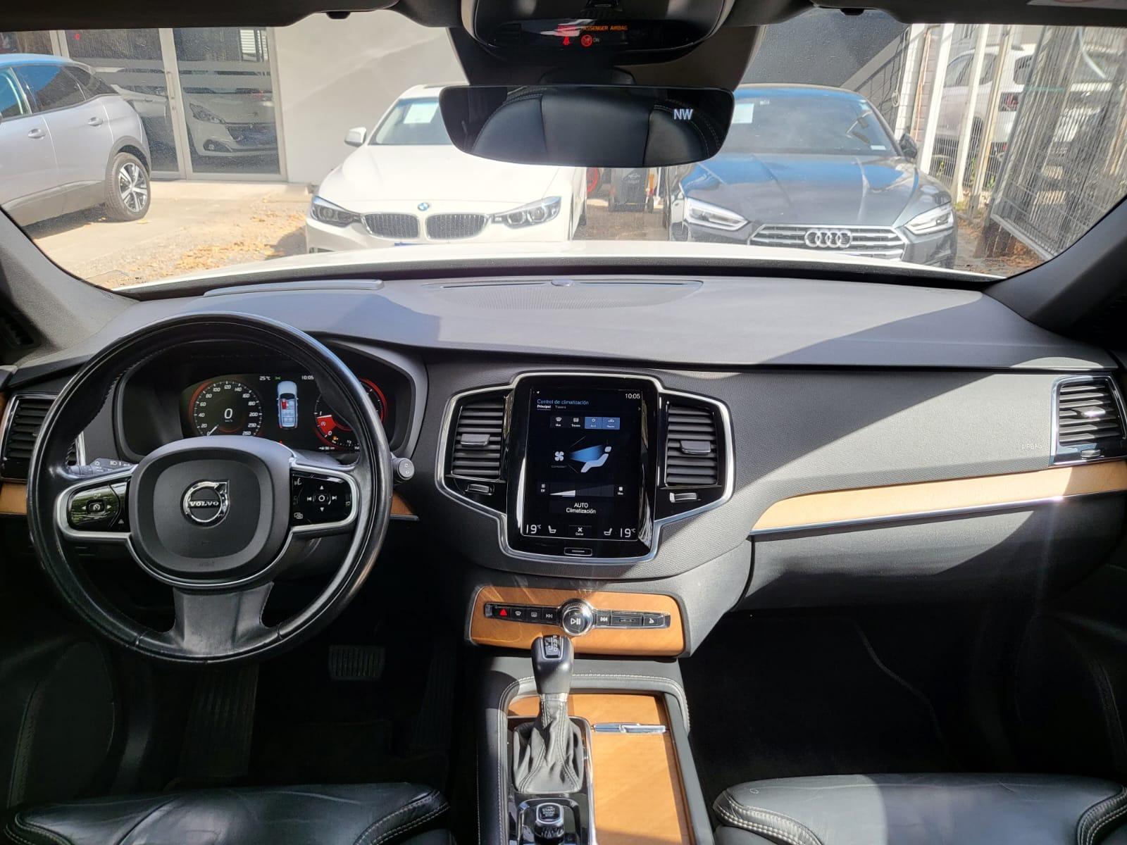 Volvo Xc90 — foto 8 de 20