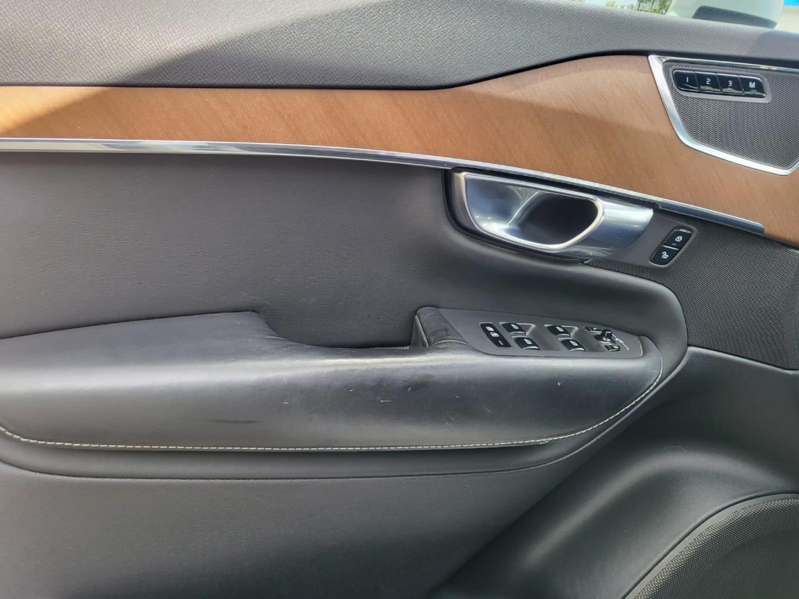 Volvo Xc90 — foto 16 de 20