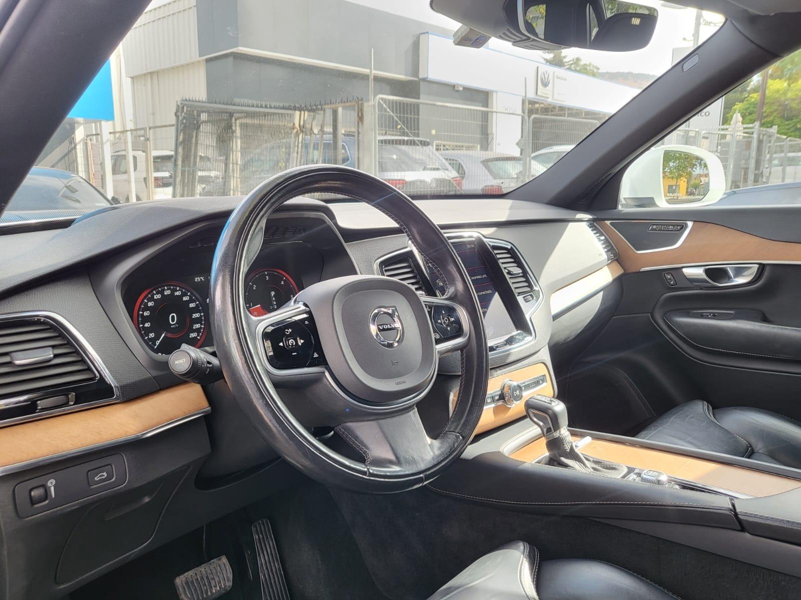 Volvo Xc90 — foto 14 de 20