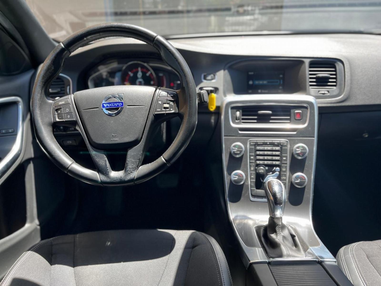 Changan Cs15 — foto 10 de 17