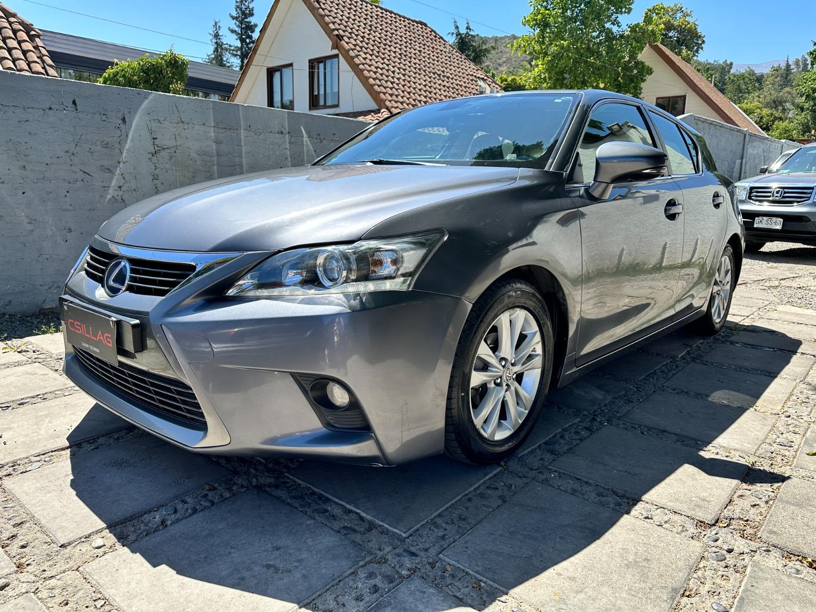 Lexus Ct200H